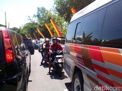 Arus Padat, Polres Gunungkidul Terapkan Jalur Searah Menuju Pantai