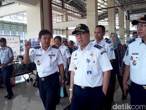 Ticketing Terpadu di Terminal Pulogebang Diterapkan Usai Lebaran Ticketing Terpadu di Terminal Pulogebang Diterapkan Usai Lebaran