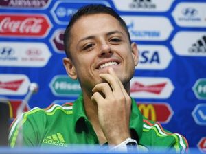 Statistik Ini Tempatkan Chicharito di Atas Suarez dan Van Persie Statistik Ini Tempatkan Chicharito di Atas Suarez dan Van Persie