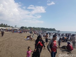 Pandemi Corona Buat Pariwisata Anyer dan Carita Terpukul Dua Kali