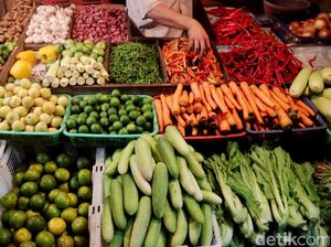 Harga Bahan Pangan Turun Pasca Lebaran Harga Bahan Pangan Turun Pasca Lebaran