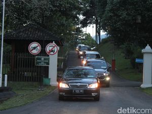 Obama Nikmati Sore di Candi Borobudur