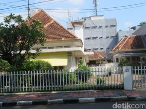 Napak Tilas ke Rumah Masa Kecil Obama di Menteng