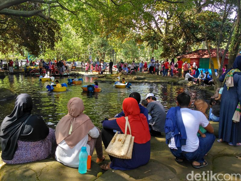 Liburan di Taman Wiladatika