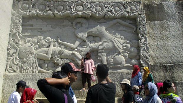 Tebing Batu Breksi di Yogyakarta, Indonesia.