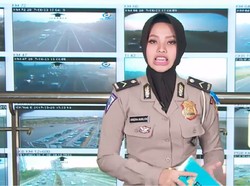 Traffic Update: Simpang Gadog Arah Puncak Dipadati Kendaraan