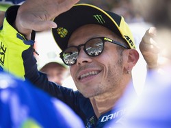 Kalau Mau Dalam Setahun Valentino Rossi Bisa Beli 855 Mobil Avanza