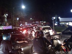 Arus Balik dari Garut ke Bandung via Kadungora-Leles Macet Panjang