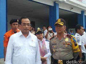 Menhub Lepas Mudik Gratis Pemotor Dari Pelabuhan Tanjung Emas