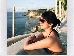 Aurel Liburan ke Bali Bareng Pacar, Vanessa Angel Seksi Berbikini