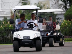Hangatnya Obrolan Jokowi dan Obama Ditemani Bakso Kala Hujan