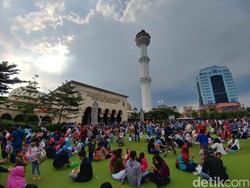 Libur Akhir Tahun, Jalur Wisata Bandung Dikawal Polisi