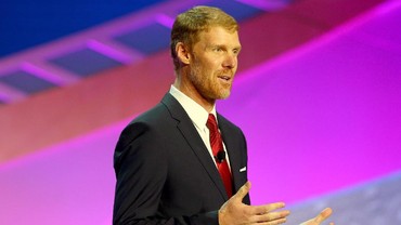 Alexi Lalas, Penampilan Nyentrik, dan Musik Rock