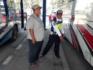 Kisah Argo, Penemu Tas Isi Uang Jutaan di Terminal Bojonegoro