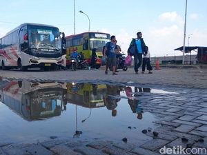 Polisi Minta Dishub Banten Surati PO agar Tiada Bus Nyeberang ke Lampung