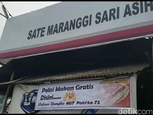 HUT Polri, Tempat Makan Ini Gratiskan Makan untuk Anggota Polres Cianjur HUT Polri, Tempat Makan Ini Gratiskan Makan untuk Anggota Polres Cianjur