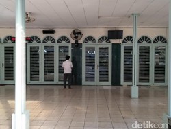 Penusukan Brimob Bikin Resah Orang yang Salat di Masjid Falatehan