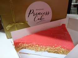 Sebelum Tinggalkan Bandung, Beli Dulu Oleh-oleh Kue Enak Ini