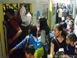Hari ini 9.894 Pemudik Berangkat Balik dari Stasiun Tugu Yogya