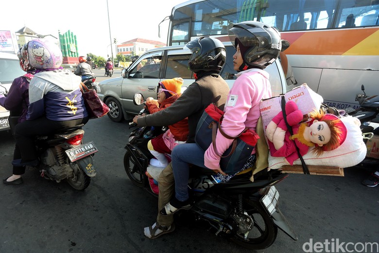 Perlu Ada Larangan Bawa Anak-anak Saat Mudik Naik Motor?