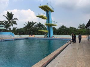 2 Pelajar Tewas Tenggelam di Kolam Renang Tangsel 2 Pelajar Tewas Tenggelam di Kolam Renang Tangsel