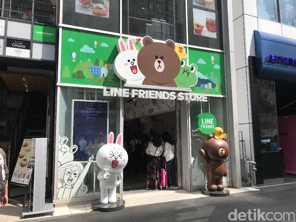 Menjelajahi Surganya Pencinta Brown dkk