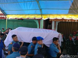 Gugur, Kapten Solihin Dianugerahi Kenaikan Pangkat