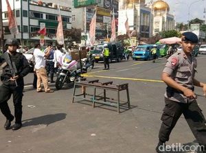 Tas Diduga Bom di ITC Depok Gegerkan Netizen Tas Diduga Bom di ITC Depok Gegerkan Netizen