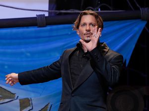 Heboh Johnny Depp Vs Amber Heard, Dokter Ungkap Kondisi Kesehatan Mentalnya Heboh Johnny Depp Vs Amber Heard, Dokter Ungkap Kondisi Kesehatan Mentalnya