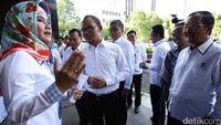 Usai Cuti Bersama, Menteri Hanif Sapa Pegawai Kemenaker