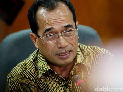 Menhub Budi Karya Sumadi Umumkan Tarif Baru Taksi Online