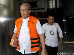 Eks Dirut DGI Didakwa Korupsi Proyek RS Udayana dan Wisma Atlet