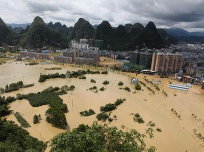 Begini Penampakan Banjir di China yang Tewaskan 33 Orang