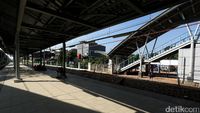 Stasiun KA Bekasi Timur Hampir Rampung