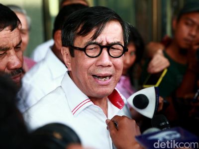 Yasonna Laoly Diperiksa Sebagai Saksi Andi Narogong