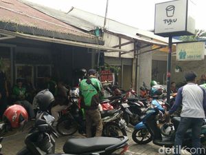 Kedai Ini Laris Manis Jualan Kopi Lokal Asal Aceh Hingga Bali