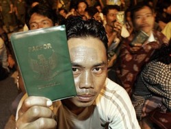 Terancam Razia, Ratusan Ribu TKI Bersembunyi di Malaysia