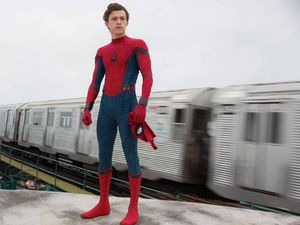 Tom Holland Spider-Man, yang Pilih Airbnb Daripada Hotel Mewah