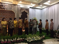 Dewan Komisioner Baru Hadiri Halal Bihalal OJK