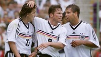 Lothar Matthaeus merupakan pemain dengan jumlah laga terbanyak di Piala Dunia, 25 laga. Bermain di lima World Cup, dia sekali juara di edisi 1990. (Foto: Toshifumi Kitamura/AFP)