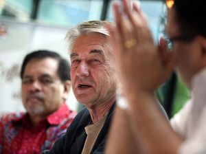 Diskusi Bersama Pakar PR Jon White