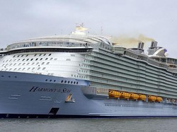 Ngeri! Ada Kamera Tersembunyi di Kamar Mandi Umum Kapal Pesiar Ternama!