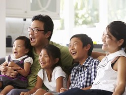 Selamat Datang TV QLED! Beri Pengalaman Nonton Lebih dari TV Biasa