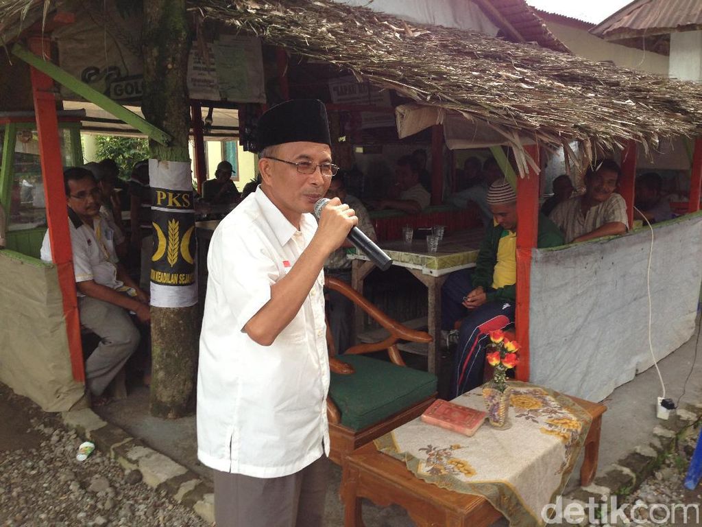 Jokowi Tambah Utang Lagi, PKS: Anak Cucu Bakal Tak Aman Jokowi Tambah Utang Lagi, PKS: Anak Cucu Bakal Tak Aman