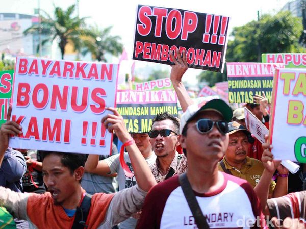 Aksi Driver GrabCar Menagih Janji