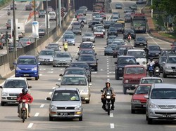 Pelat Nomor Kendaraan di Malaysia akan Terintegrasi Sistem RFID