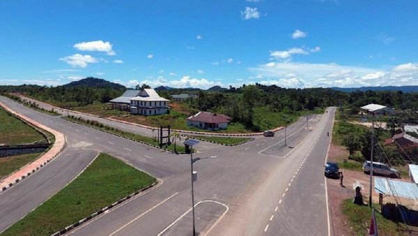 Mengintip Perkembangan Jalan Perbatasan RI-Malaysia di Kalimantan