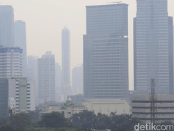 Butuh 30 Tahun Turunkan 60 Persen Polusi Jakarta