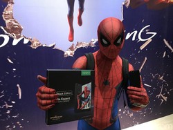 Oppo F3 Black Edition Gaet Spider-Man: Homecoming