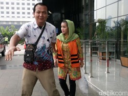 Ditanya soal Otak Suap Proyek Jalan di Bengkulu, Lily Bungkam